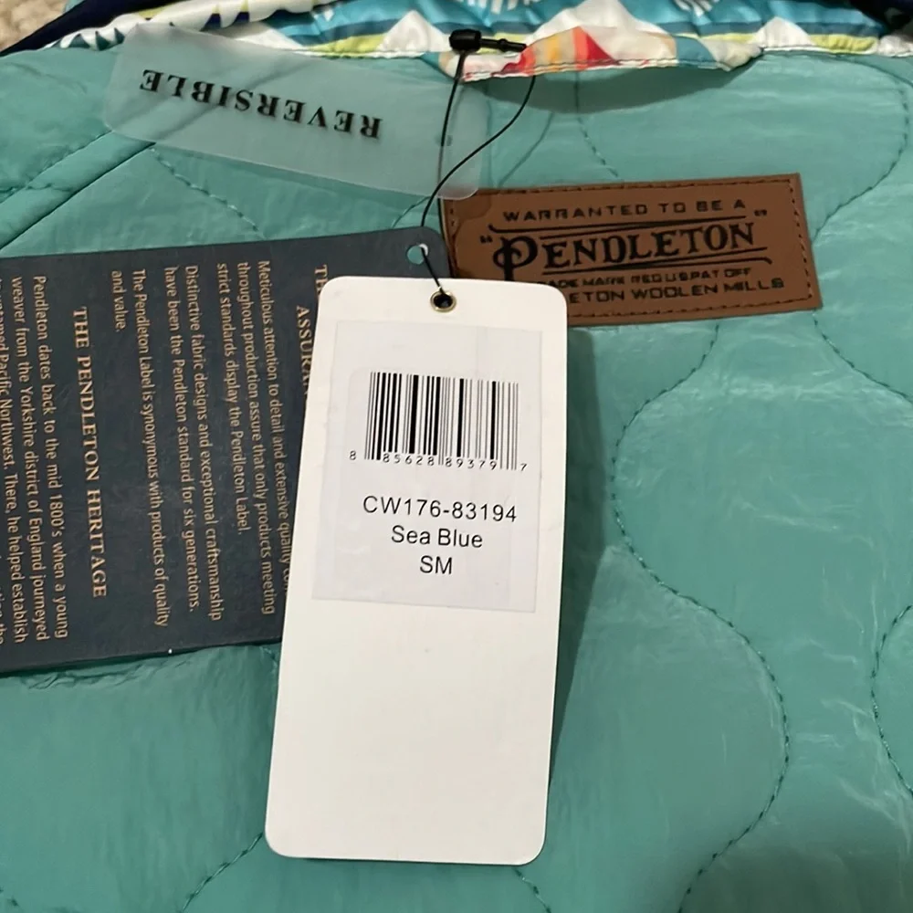 NWT Pendleton Ladies Crescent Reversible Jacket (CW176-83194) SEA BLUE - Picture 10 of 10